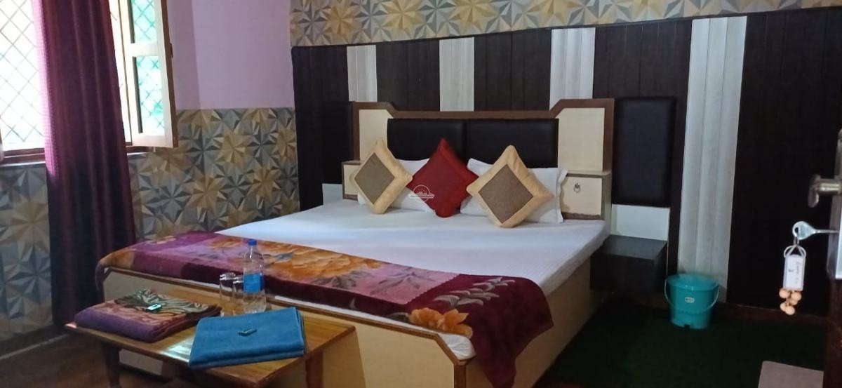 Room at Hotel Snow View Chopta